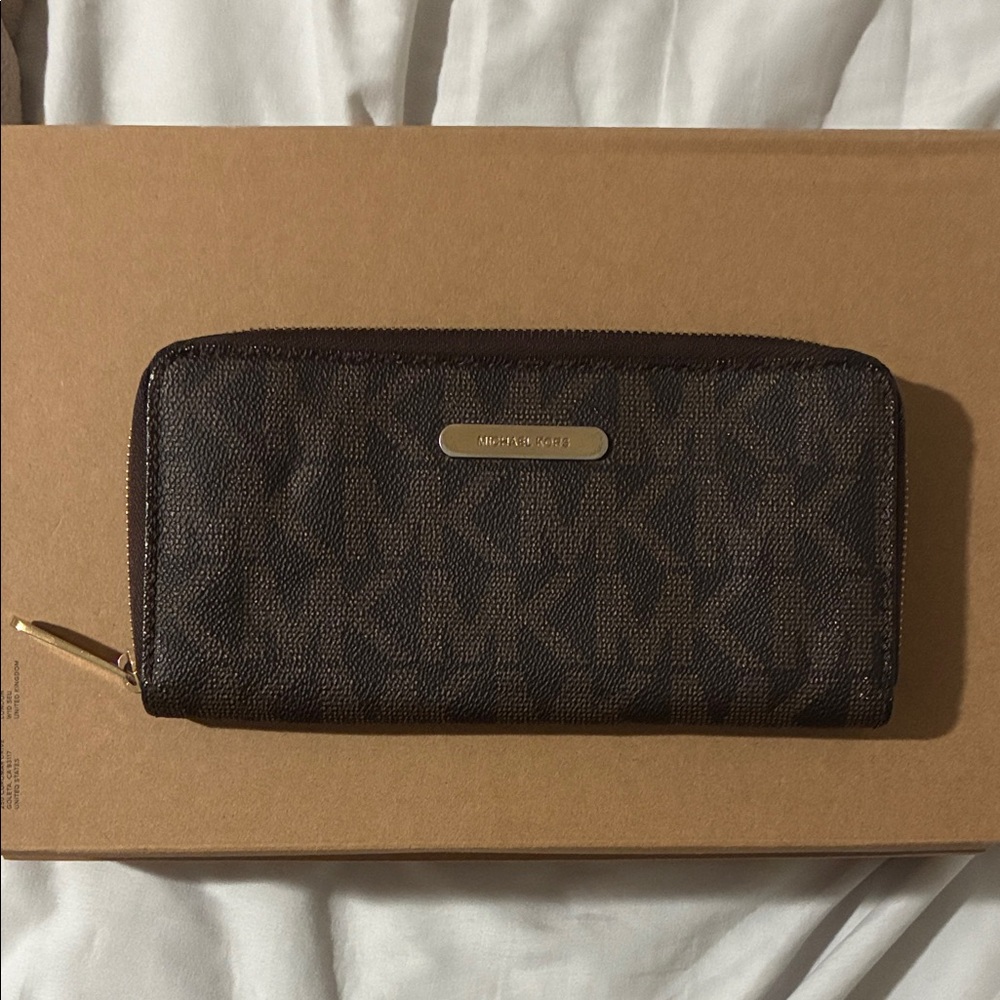 Michael Kors Dark Brown Logo Wallet